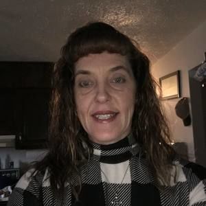 Meet your Posher, Sharon